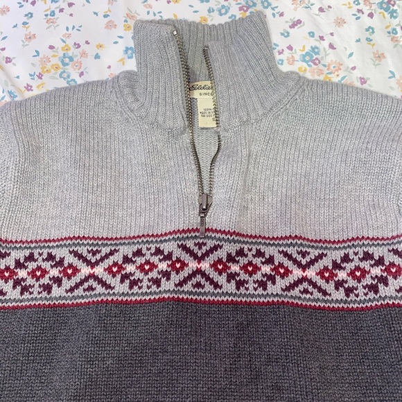 EDDIE BAUER SWEATER - Picture 4 of 7